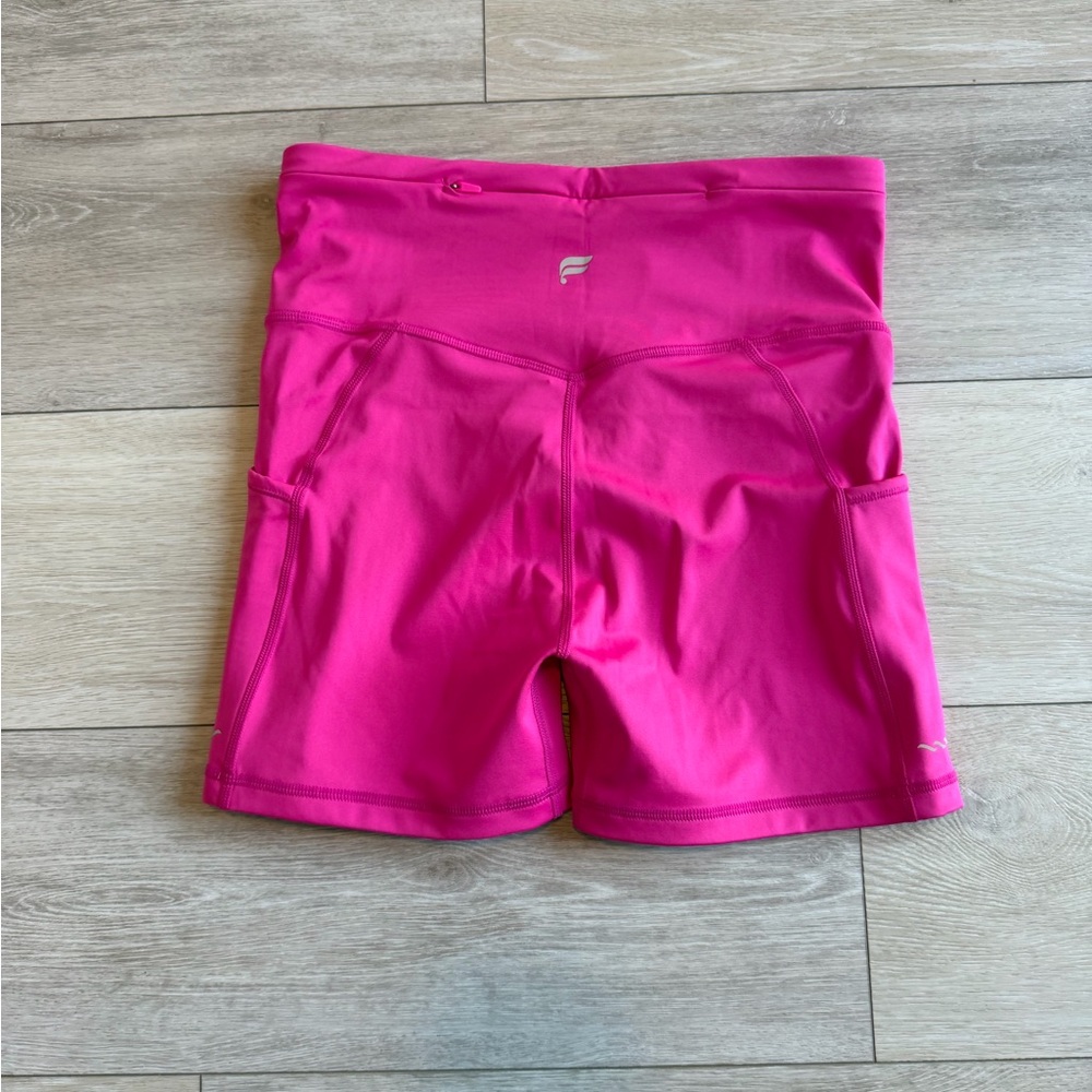 FABLETICS Anywhere Motion365+ HW RUN 4” biker shorts women’s size medium - Picture 4 of 6